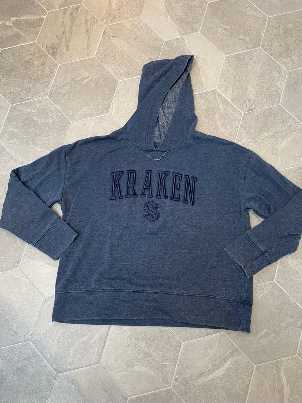 Seattle Kraken Pullover Hoodie – Deep Sea Blue – Youth L